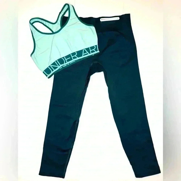 Under Armour Womens Set of 2 items.. 1 Sport Bra, 1 Sport Legging Size Small - Picture 10 of 10
